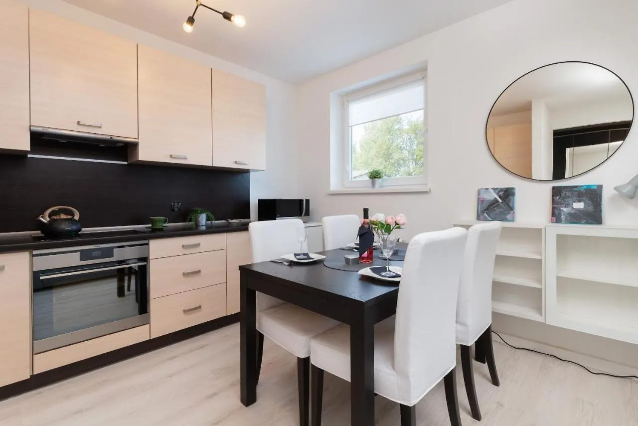 Przemyska Apartment Gdansk By Renters